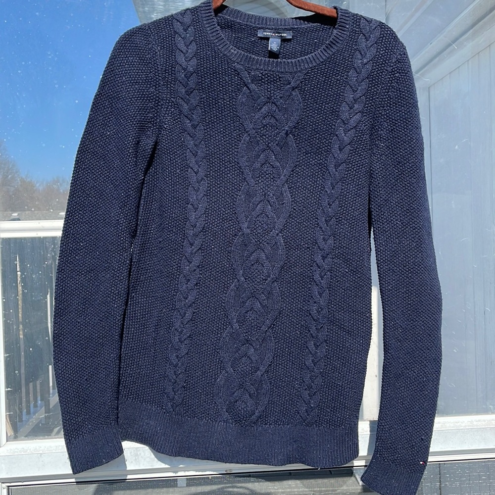 Tommy Hilfiger cable knit sweater
